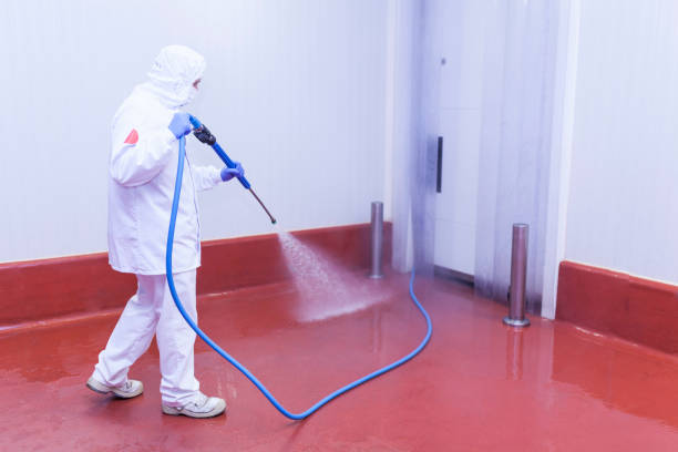 Best Animal Enclosure Cleaning  in Buda, TX